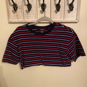FOREVER 21 SELF CROPPED STRIPED T